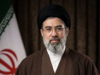پژواک ایمان و غیرت در بندر امیرآباد؛ سروده‌ای از «خاتم» در تجلیل رهبر سوم انقلاب