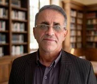 دانشگاهها باید از آموزش نظری به حل مسائل واقعی اقتصاد کشور حرکت کنند