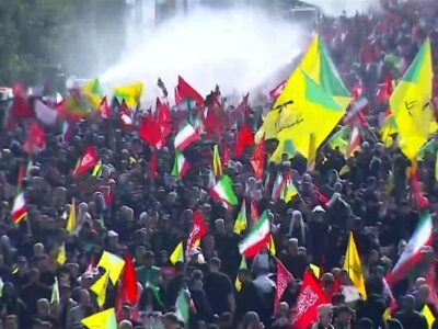 جمعیت عظیم تشییع‌کنندگان رهبر شهید انقلاب در تهران از نگاه رویترز